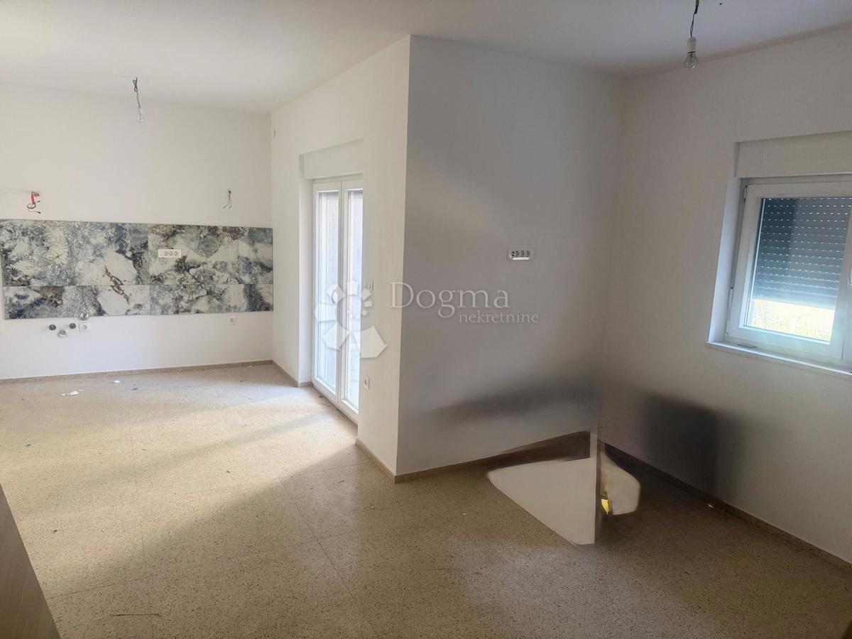 Stanovanje Monvidal, Pula, 44m2