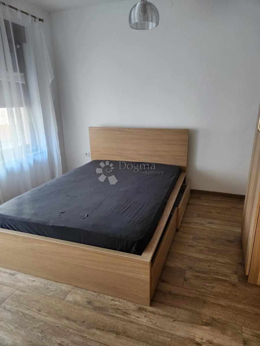 IVANIĆ-GRAD