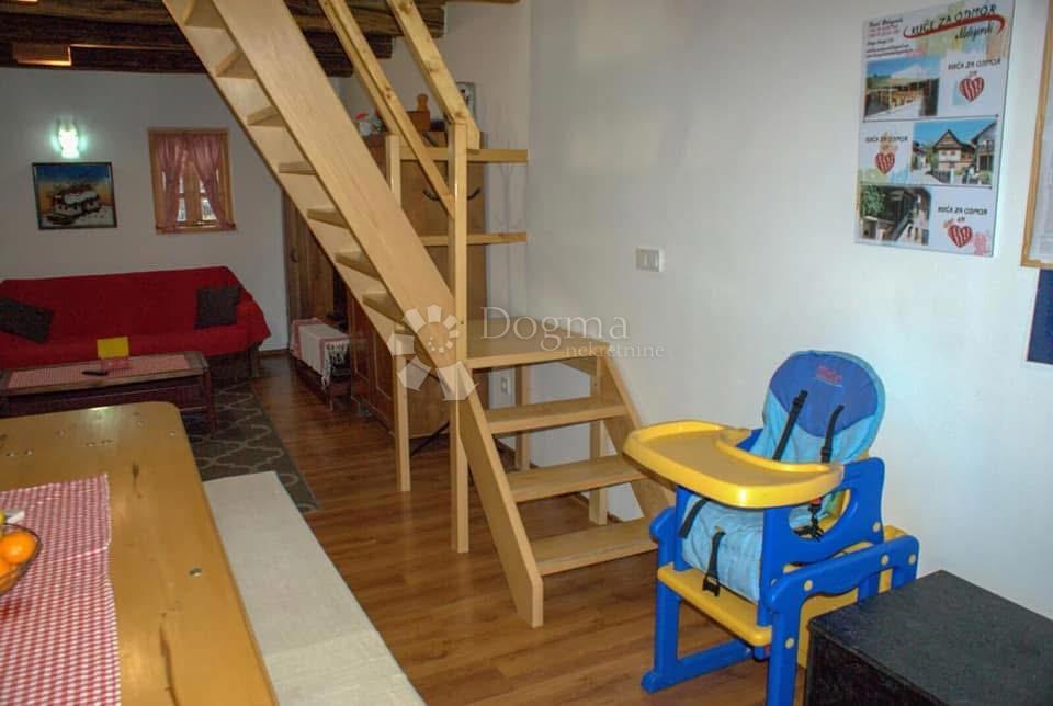 GORNJE JESENJE
