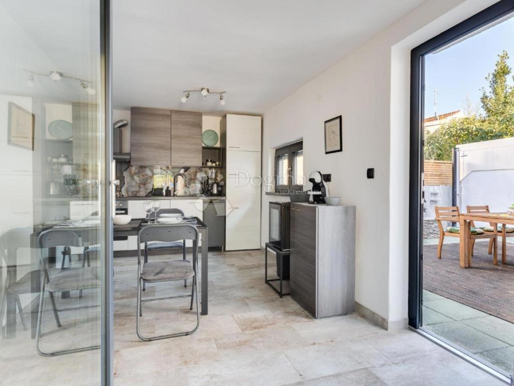 Дом VODICE, 570.000 €