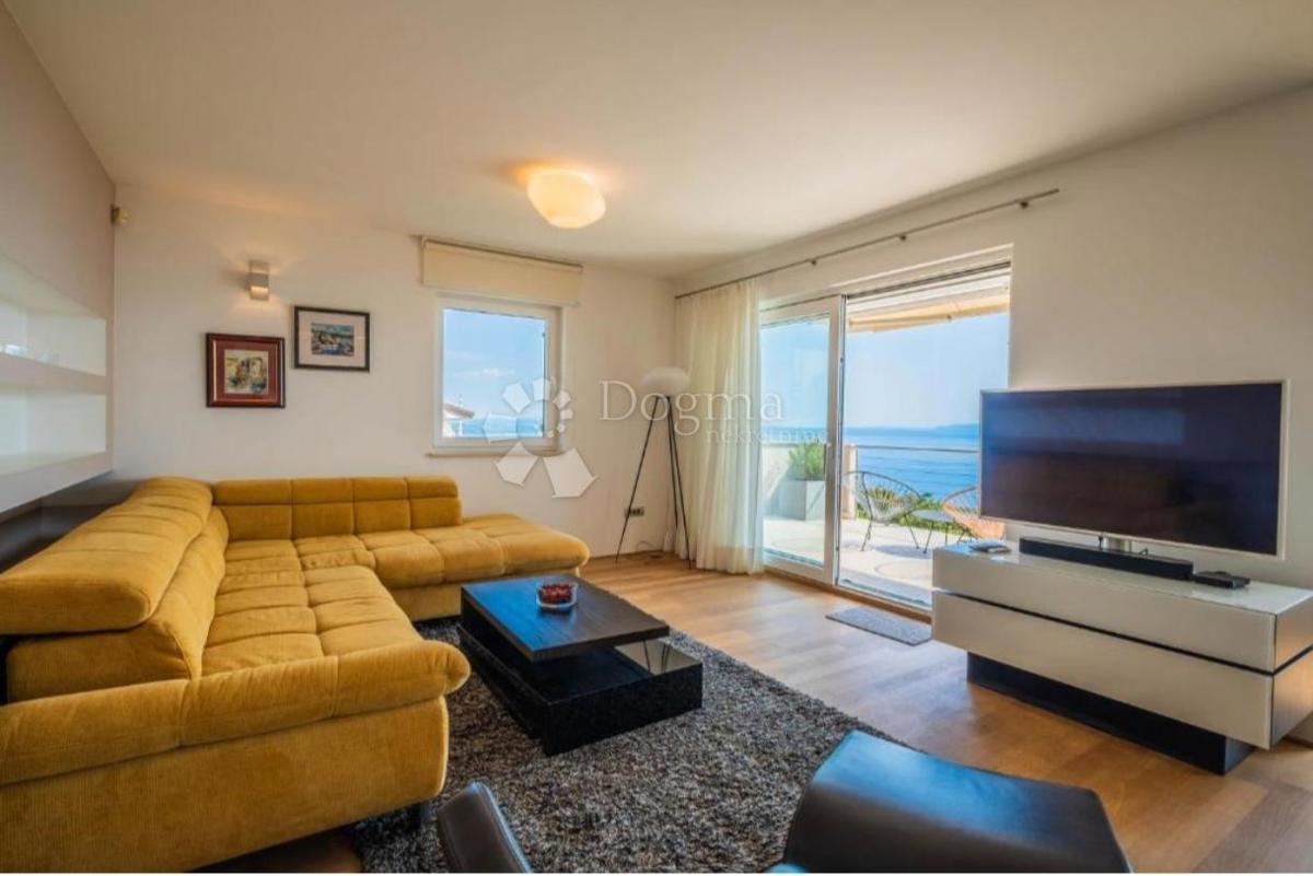 KOSTRENA SVETA LUCIJA