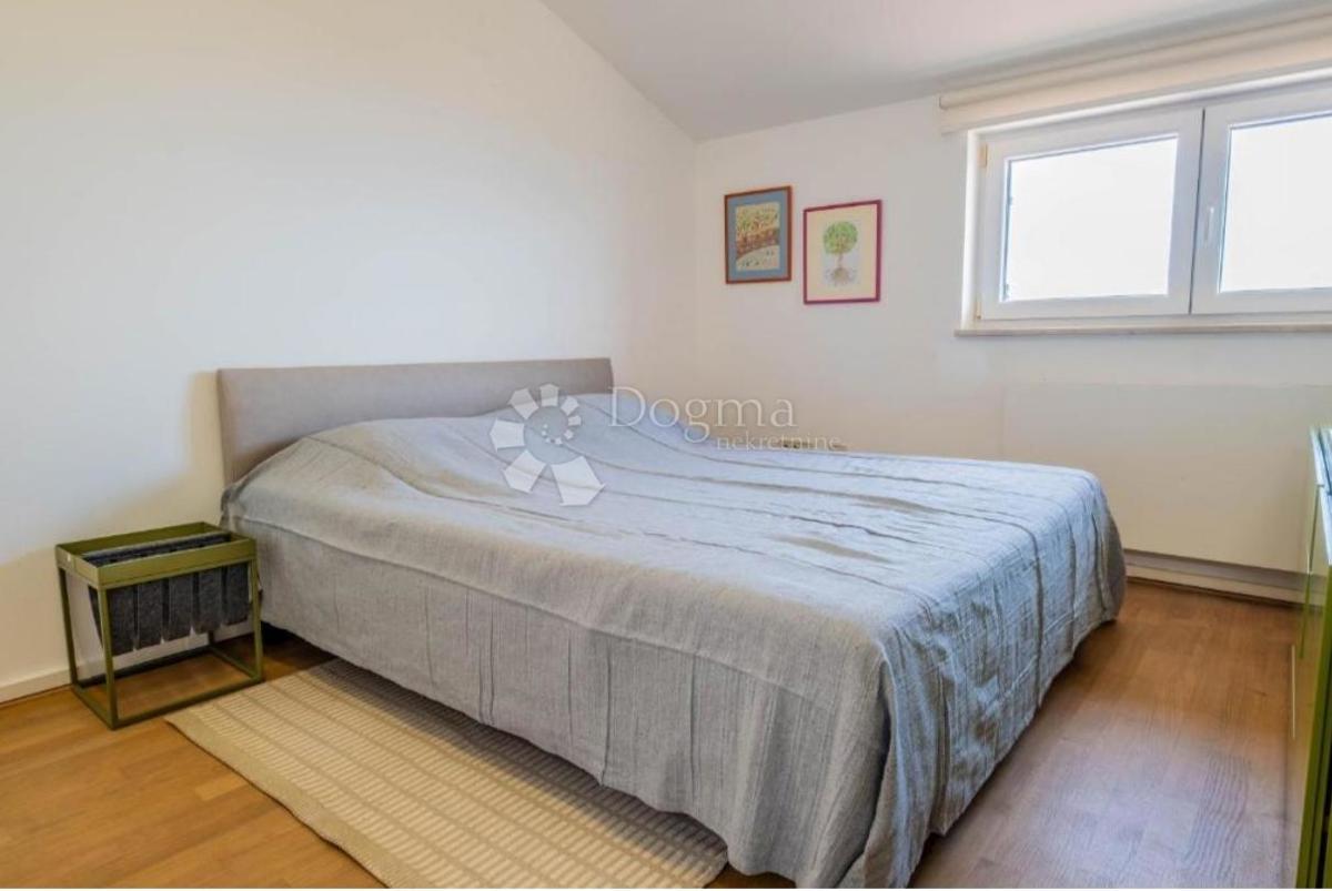 KOSTRENA SVETA LUCIJA