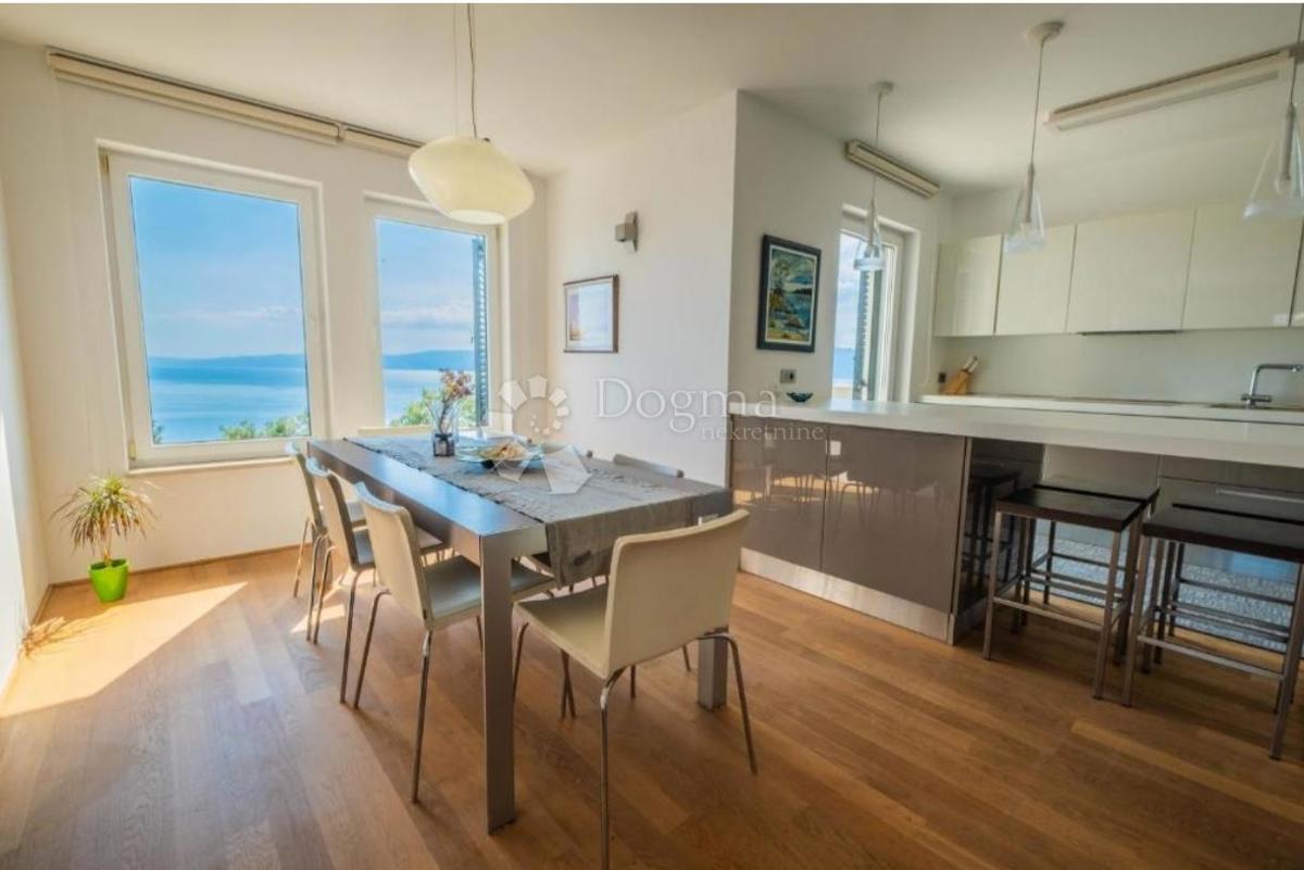 KOSTRENA SVETA LUCIJA