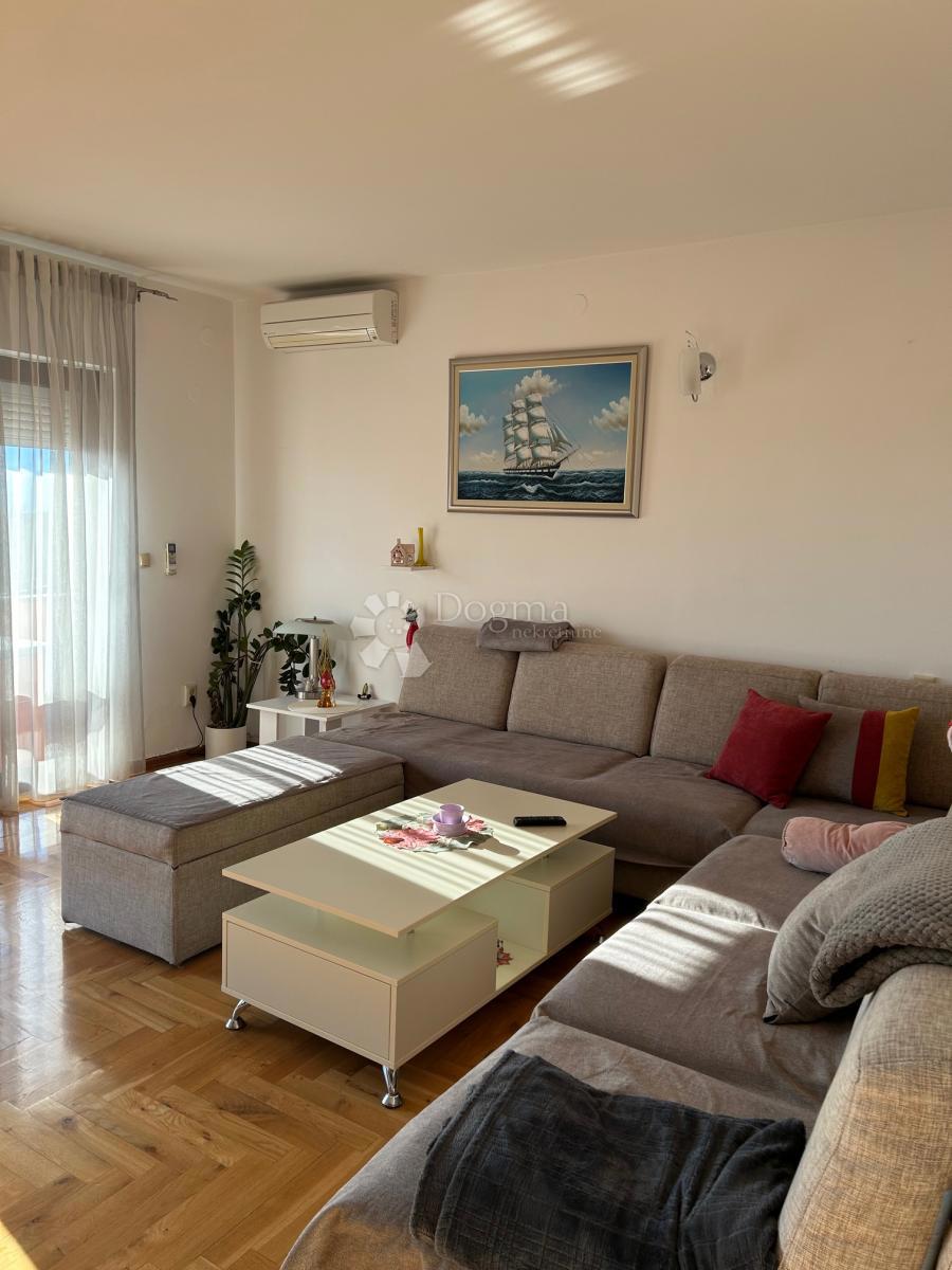 Квартира RIJEKA, 1.000 €