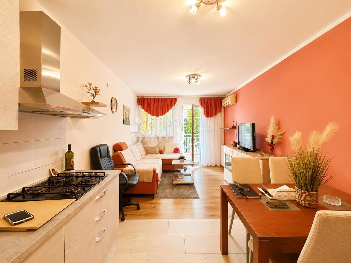 Flat Veruda, Pula, 60m2