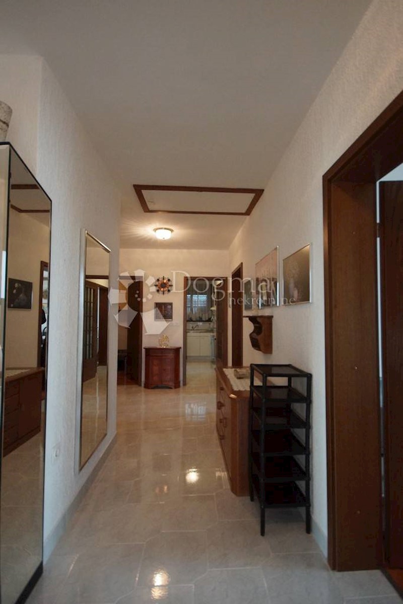 KOSTRENA