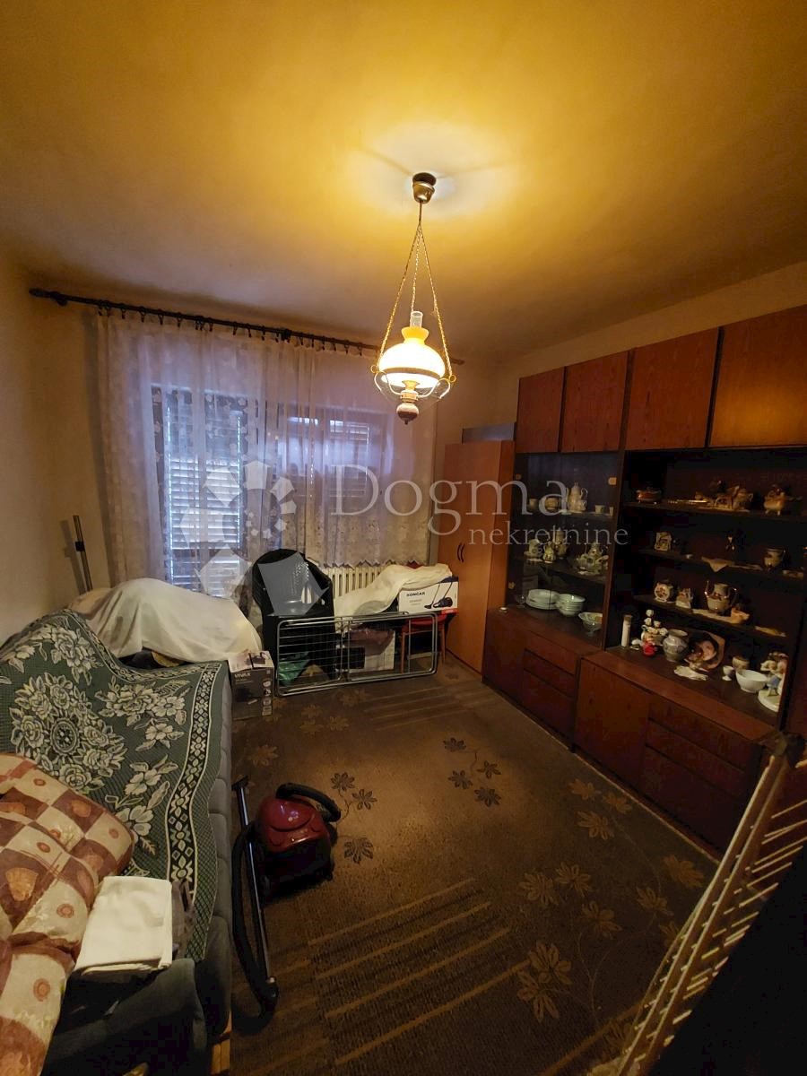 KNEŽEVI VINOGRADI