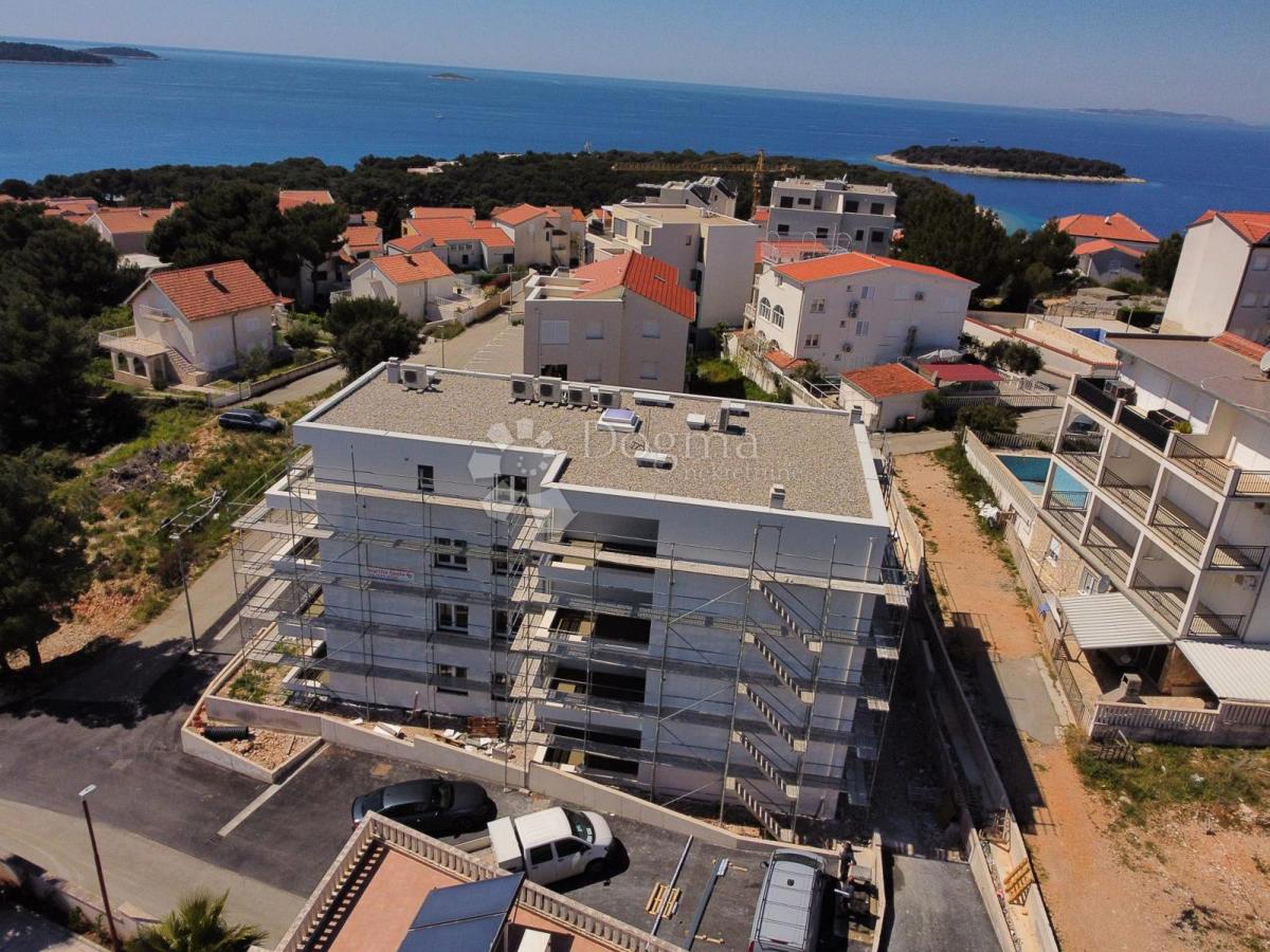 PRIMOŠTEN