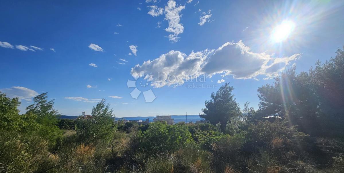 Участок KAŠTELA, 220.000 €