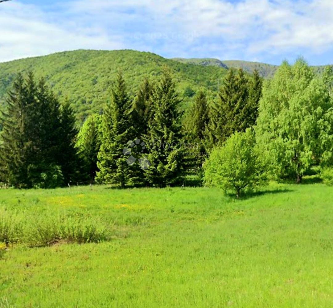 Terreno OTOČAC, 30.000 €