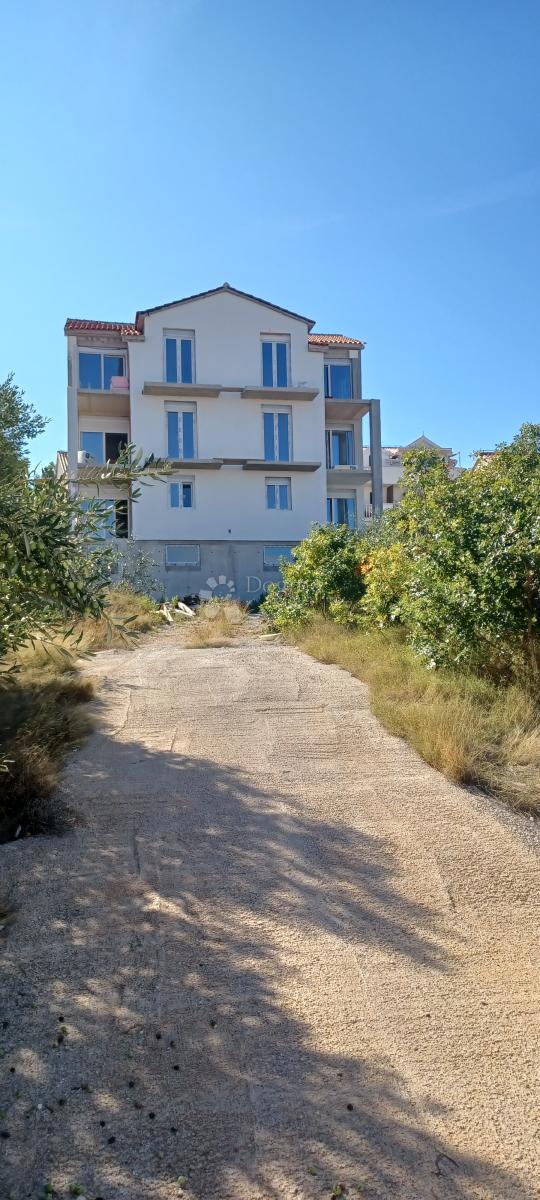 Appartamento BRAČ, 188.800 €