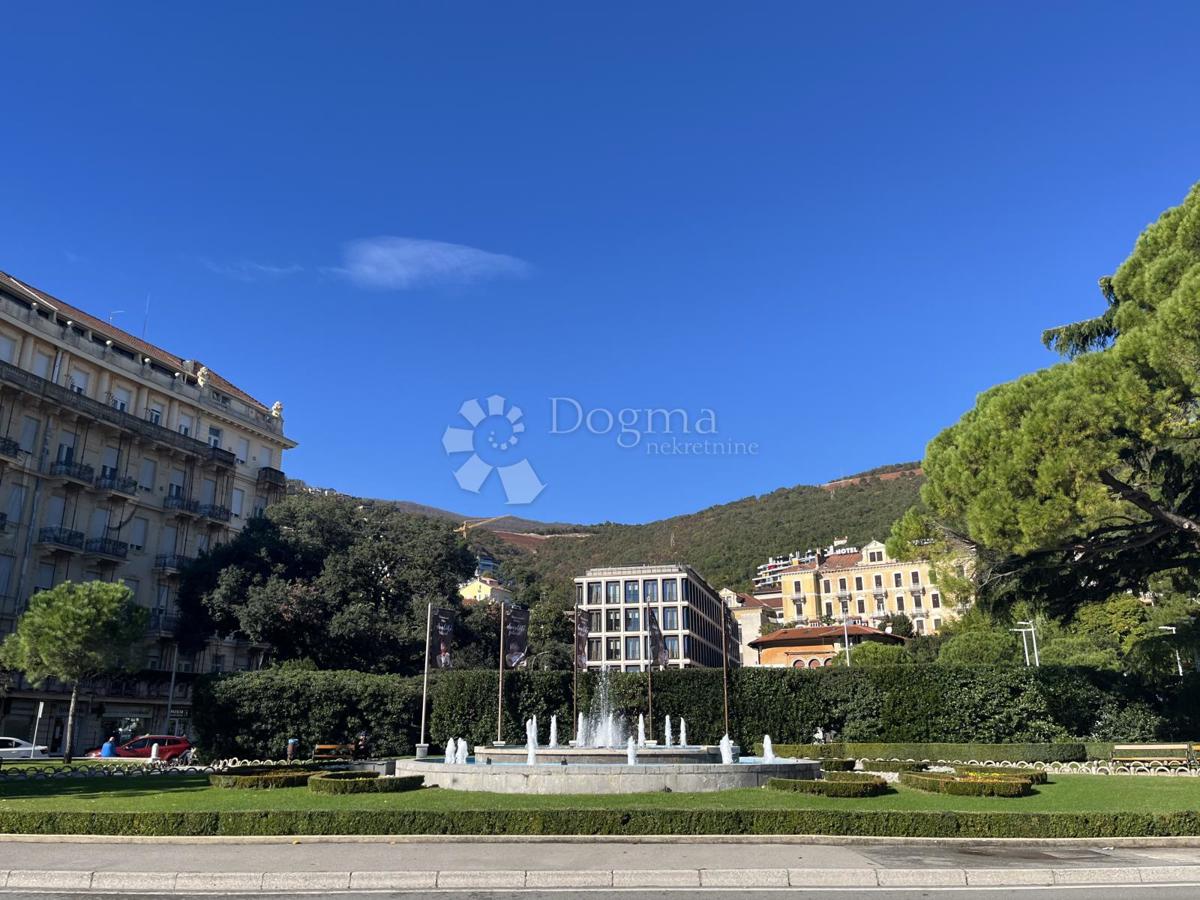 Коммерческая площадь OPATIJA, 30 €