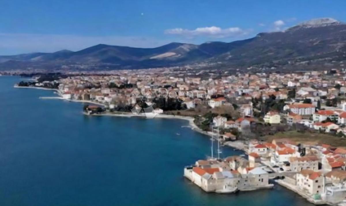 Terreno KAŠTELA, 55.000 €