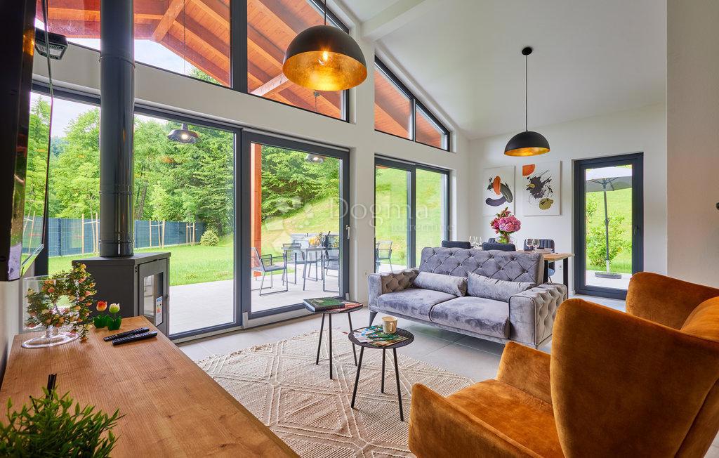 Дом BEDNJA, 295.000 €