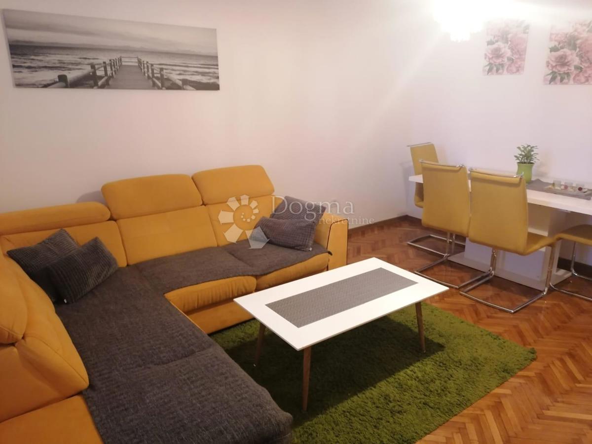 Appartamento RIJEKA, 800 €