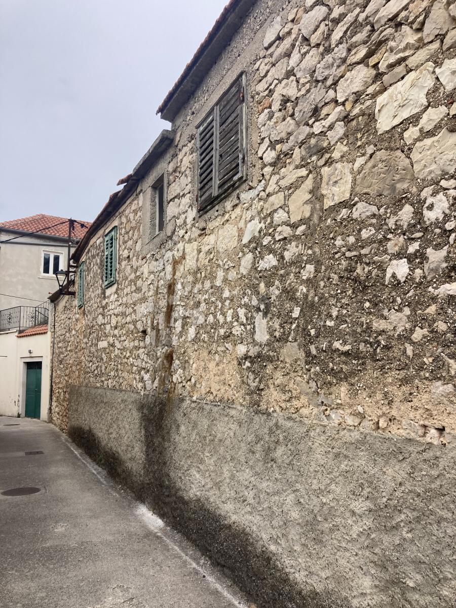 SKRADIN
