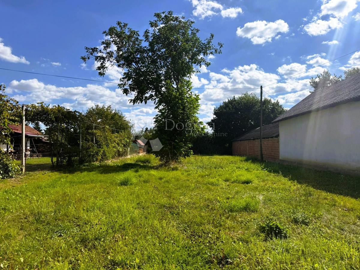 ČREČAN