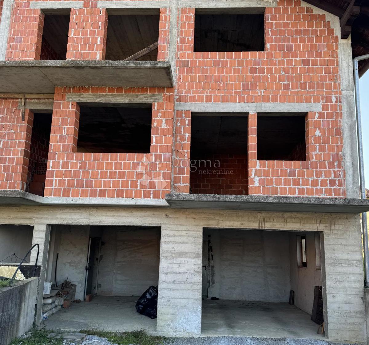 Дом BRCKOVLJANI, 250.000 €
