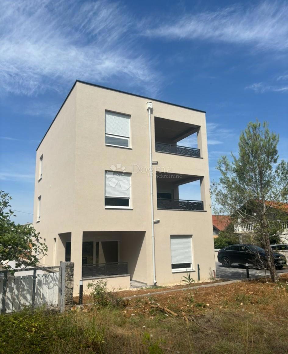 Appartamento VIR, 190.000 €