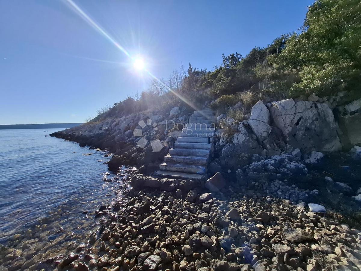 Terreno POSEDARJE, 173.000 €