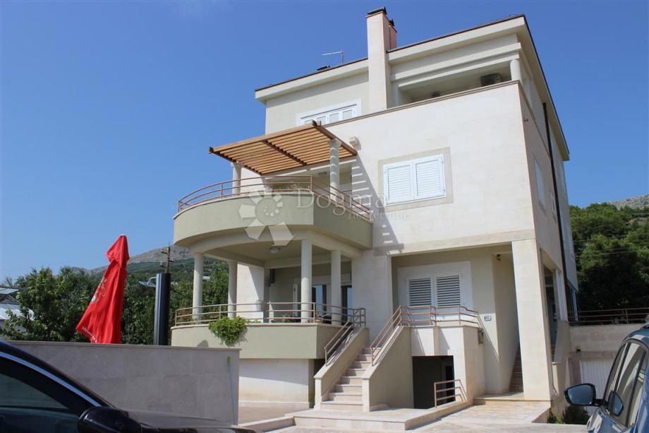 Дом PODSTRANA, 1.400.000 €