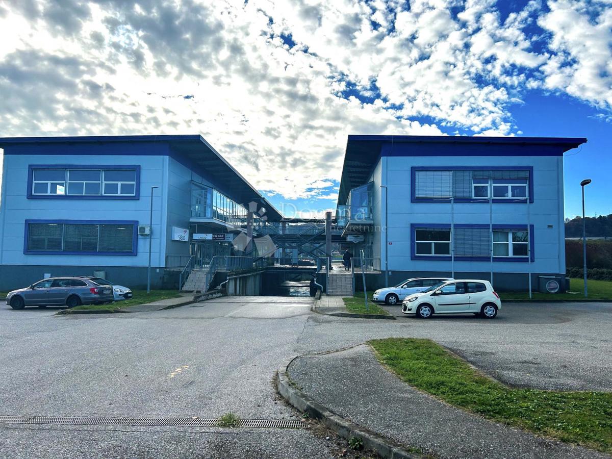 Locale commerciale SAMOBOR, 27.000 €