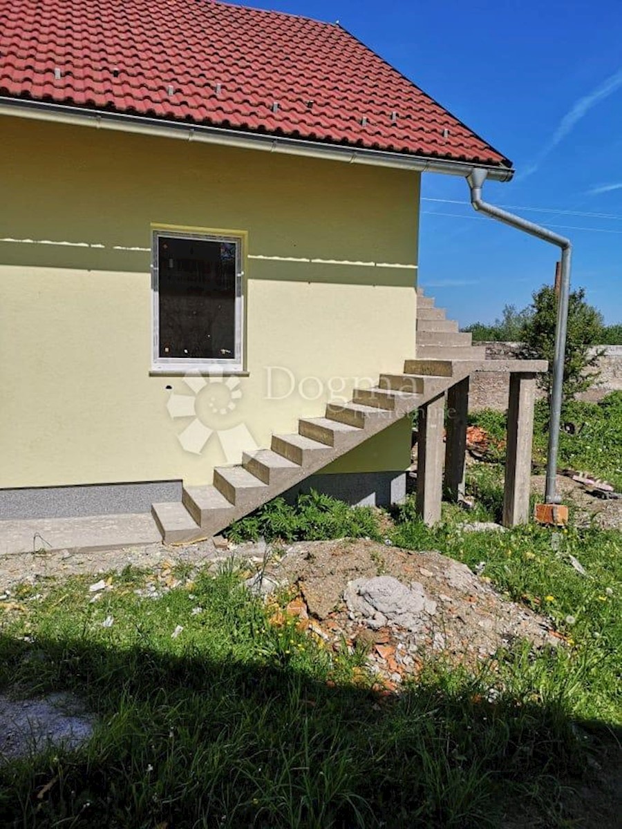 PLAŠKI