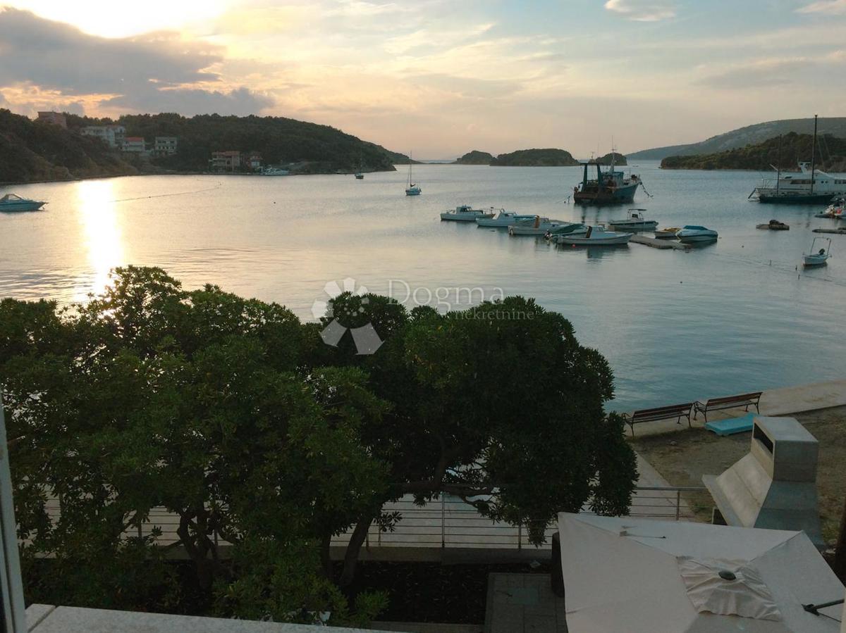 SUPETARSKA DRAGA