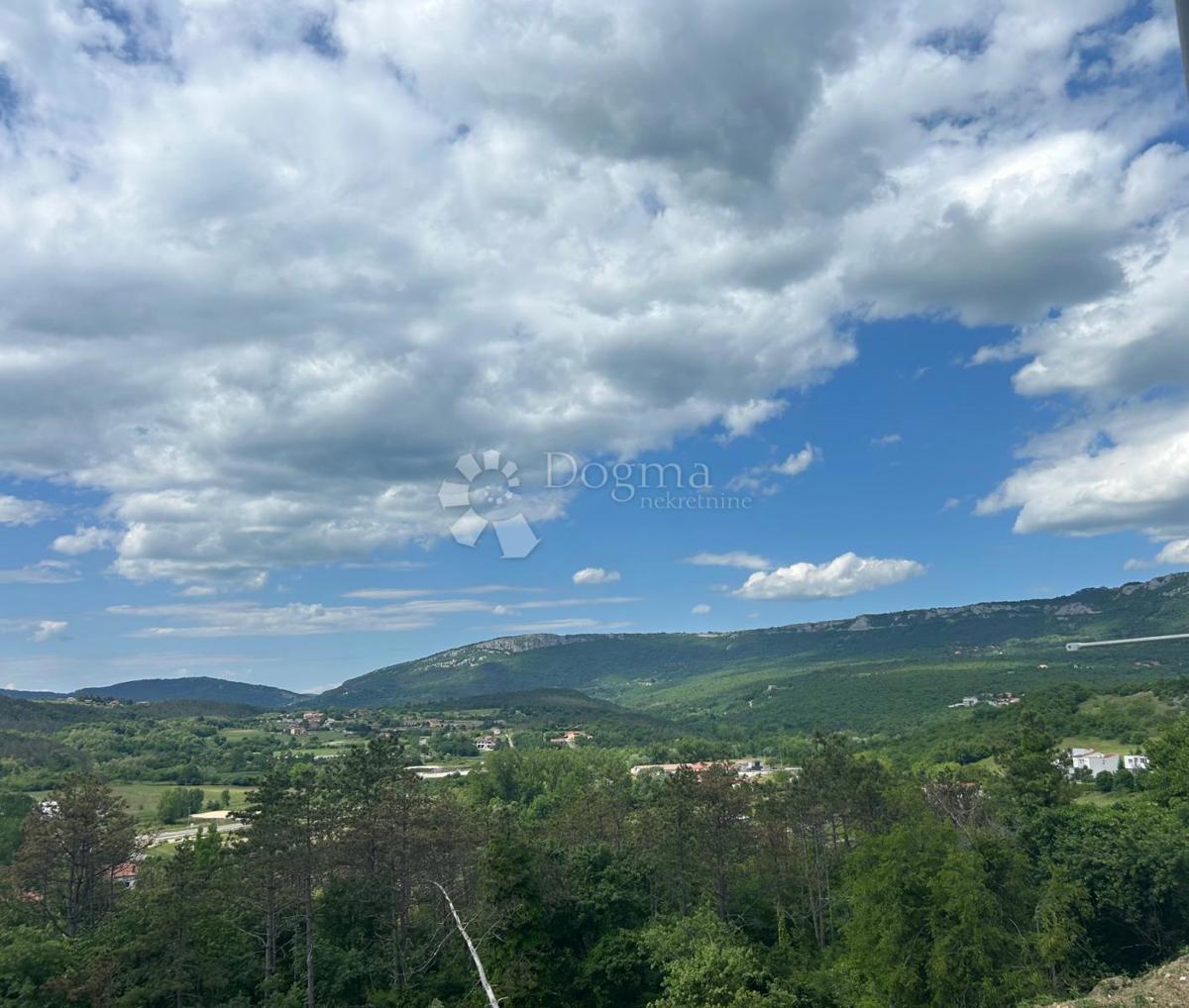 BUZET