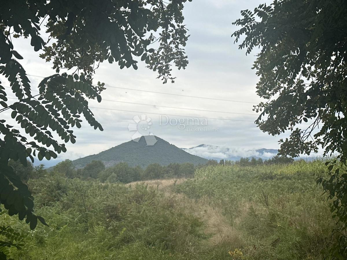 Terreno GOSPIĆ, 35.000 €
