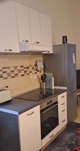 Appartamento RIJEKA, 550 €