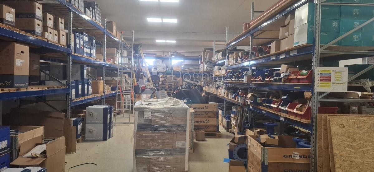 Коммерческая площадь SPLIT, 685.000 €