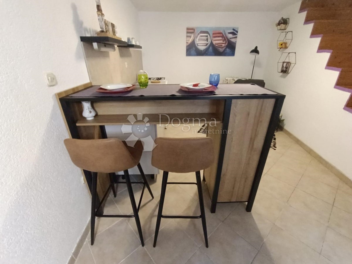 MEJE