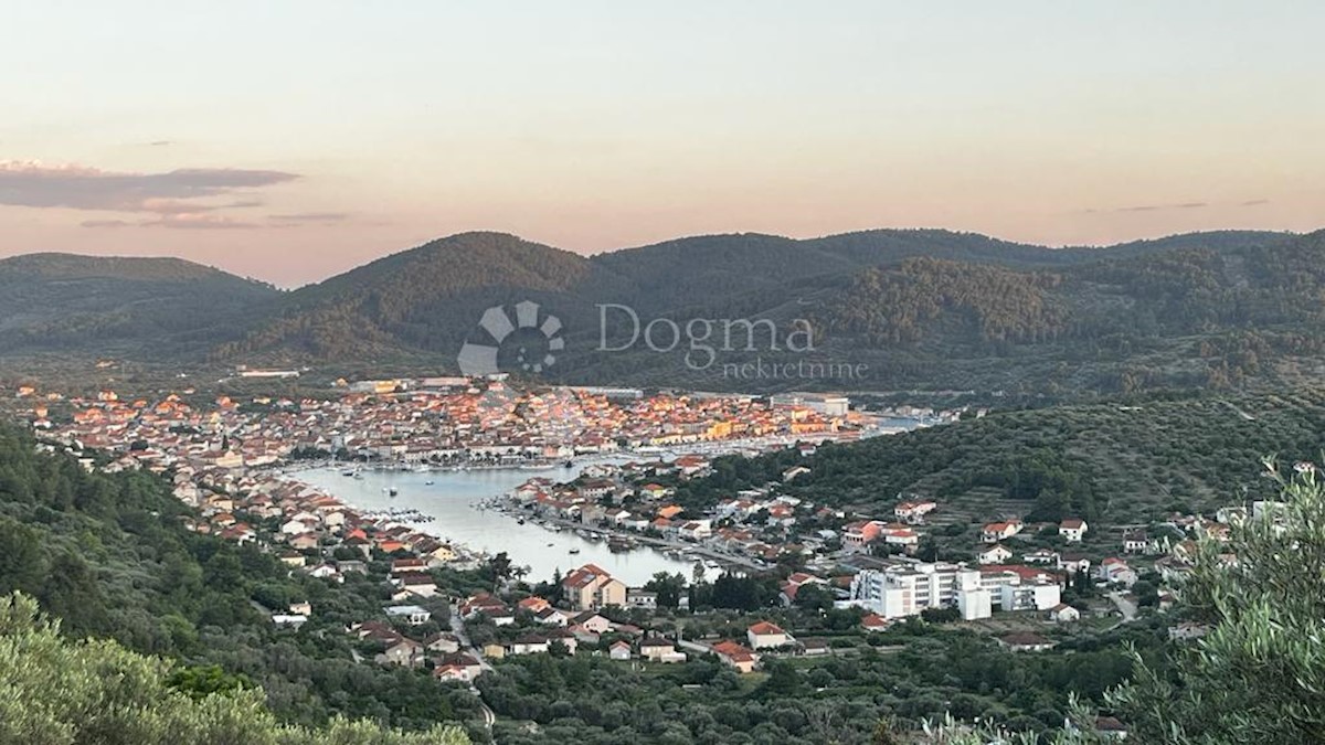 VELA LUKA