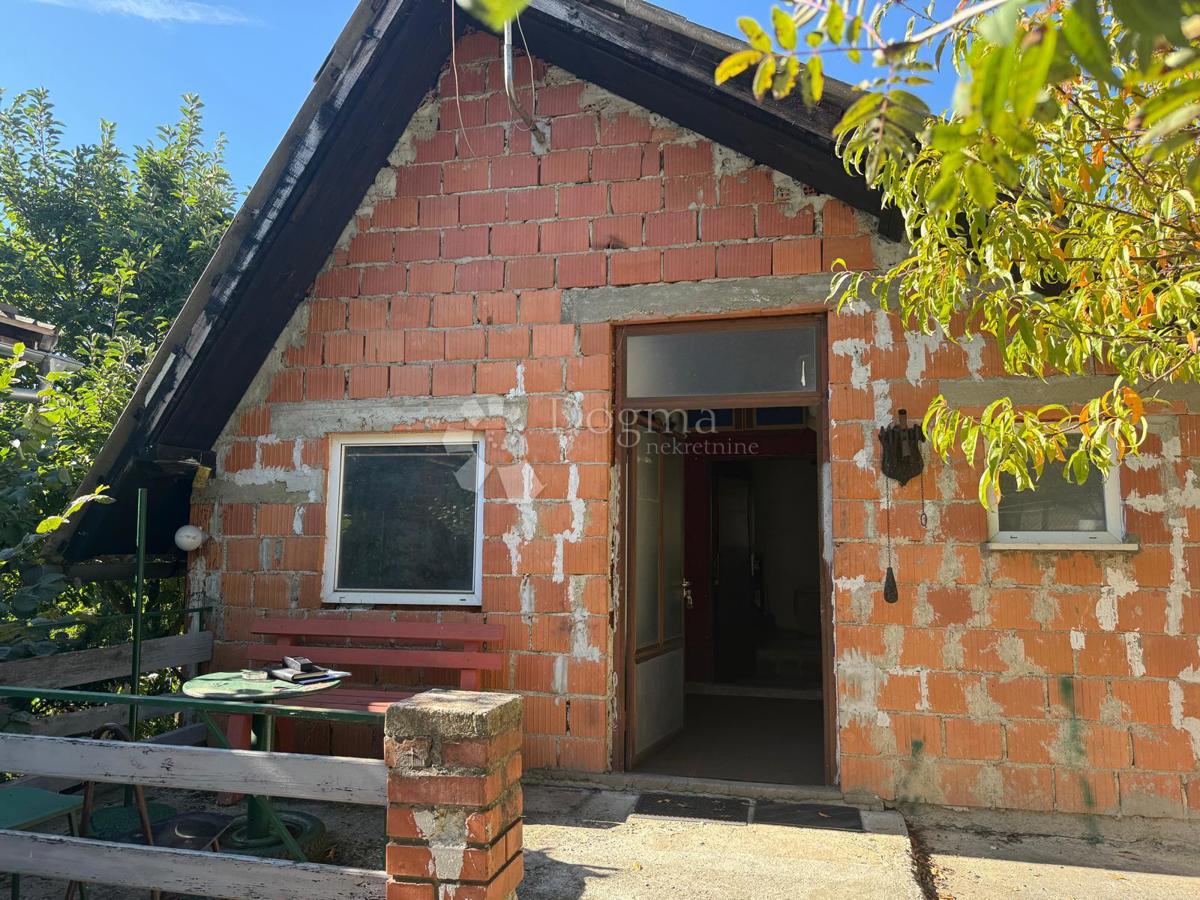 Casa GORNJI KNEGINEC, 49.000 €