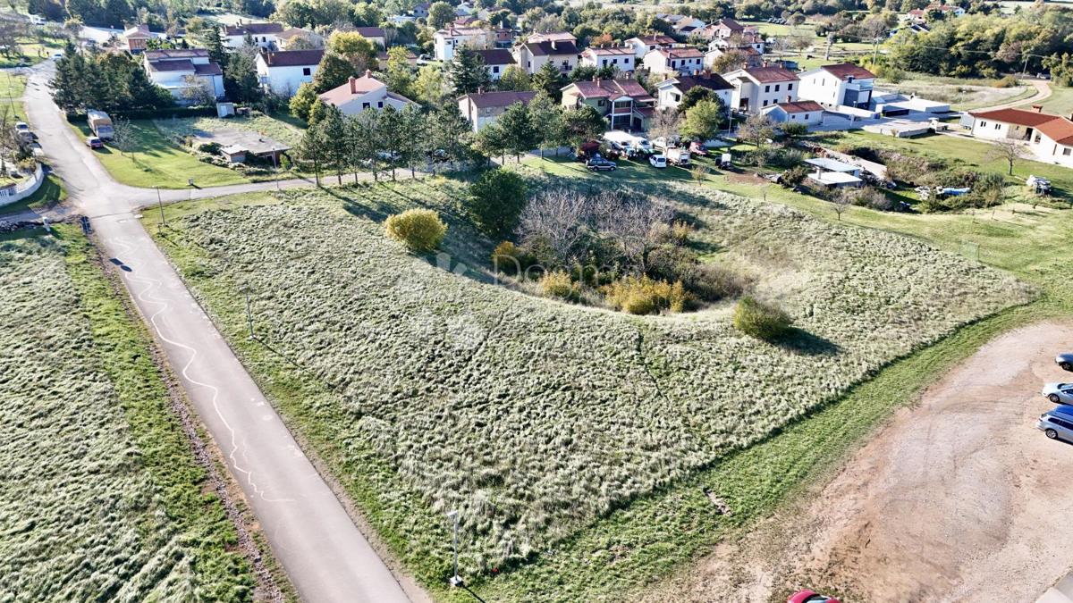 Terreno KRŠAN, 81.000 €