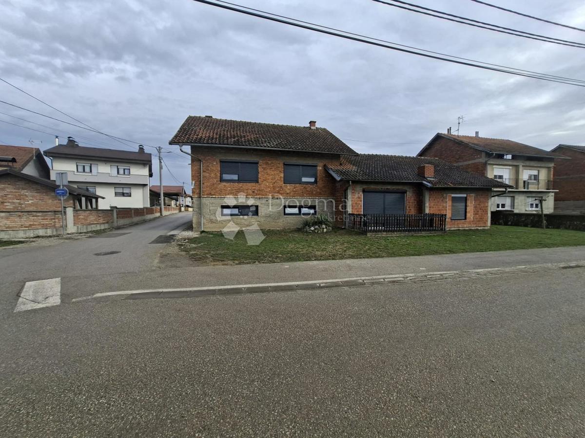 Дом RUGVICA, 450.000 €