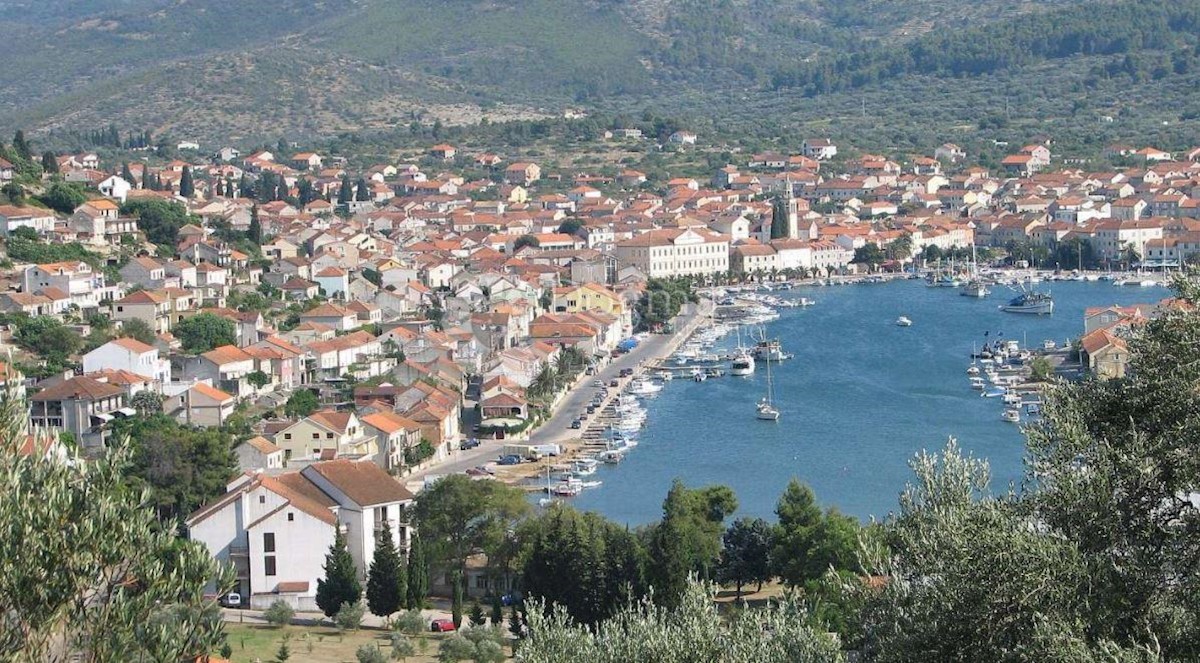 VELA LUKA