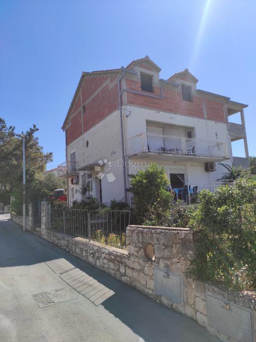 SUPETAR