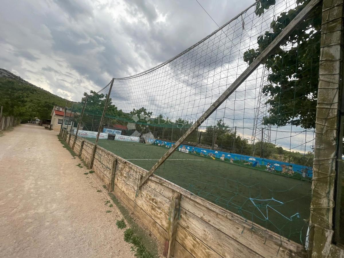 DUBRAVA KOD ŠIBENIKA