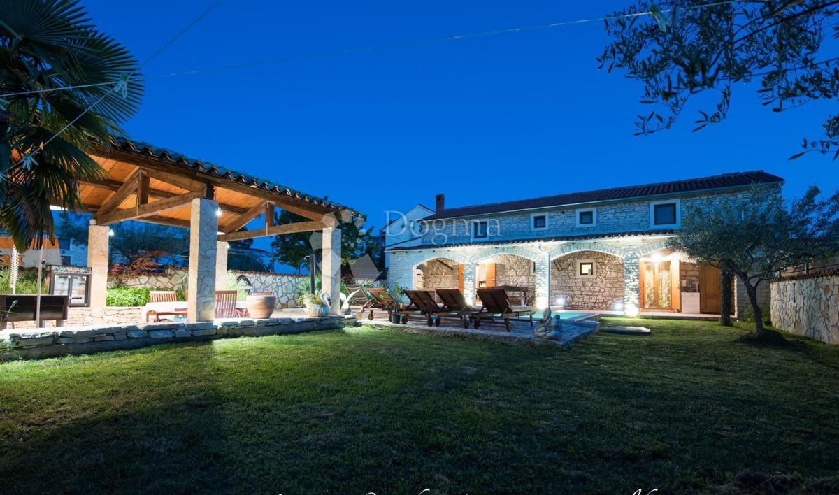 Дом SVETVINČENAT, 690.000 €