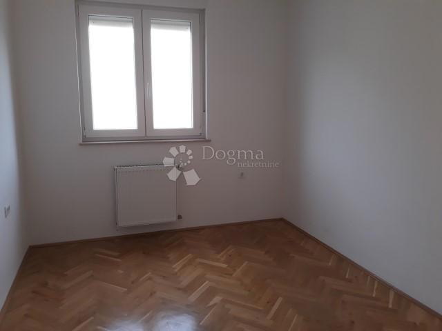 Квартира VIŠKOVO, 199.000 €
