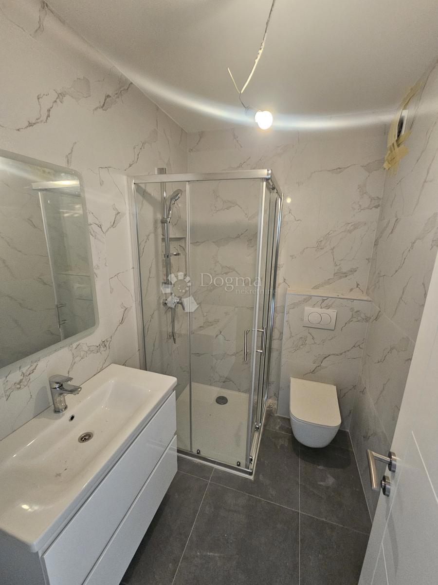 KAŠTEL SUĆURAC