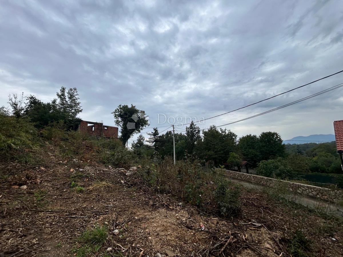 Terreno VIŠKOVO, 65.000 €