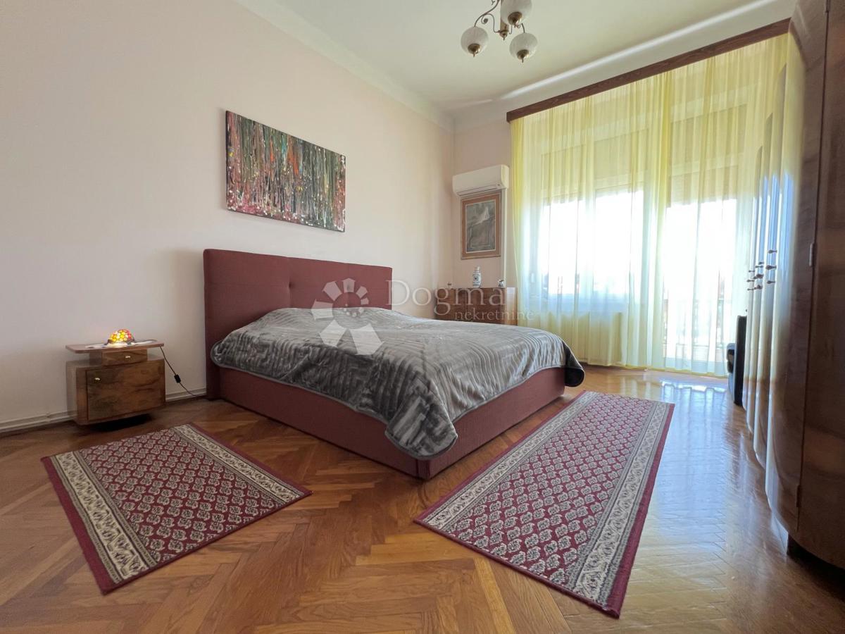 PEĆINE