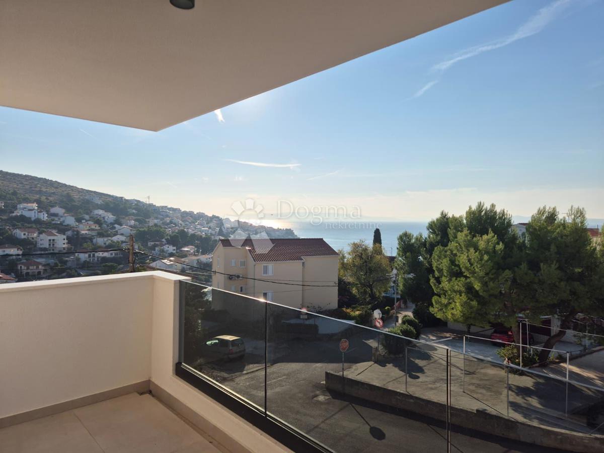 Appartamento ČIOVO, 300.000 €