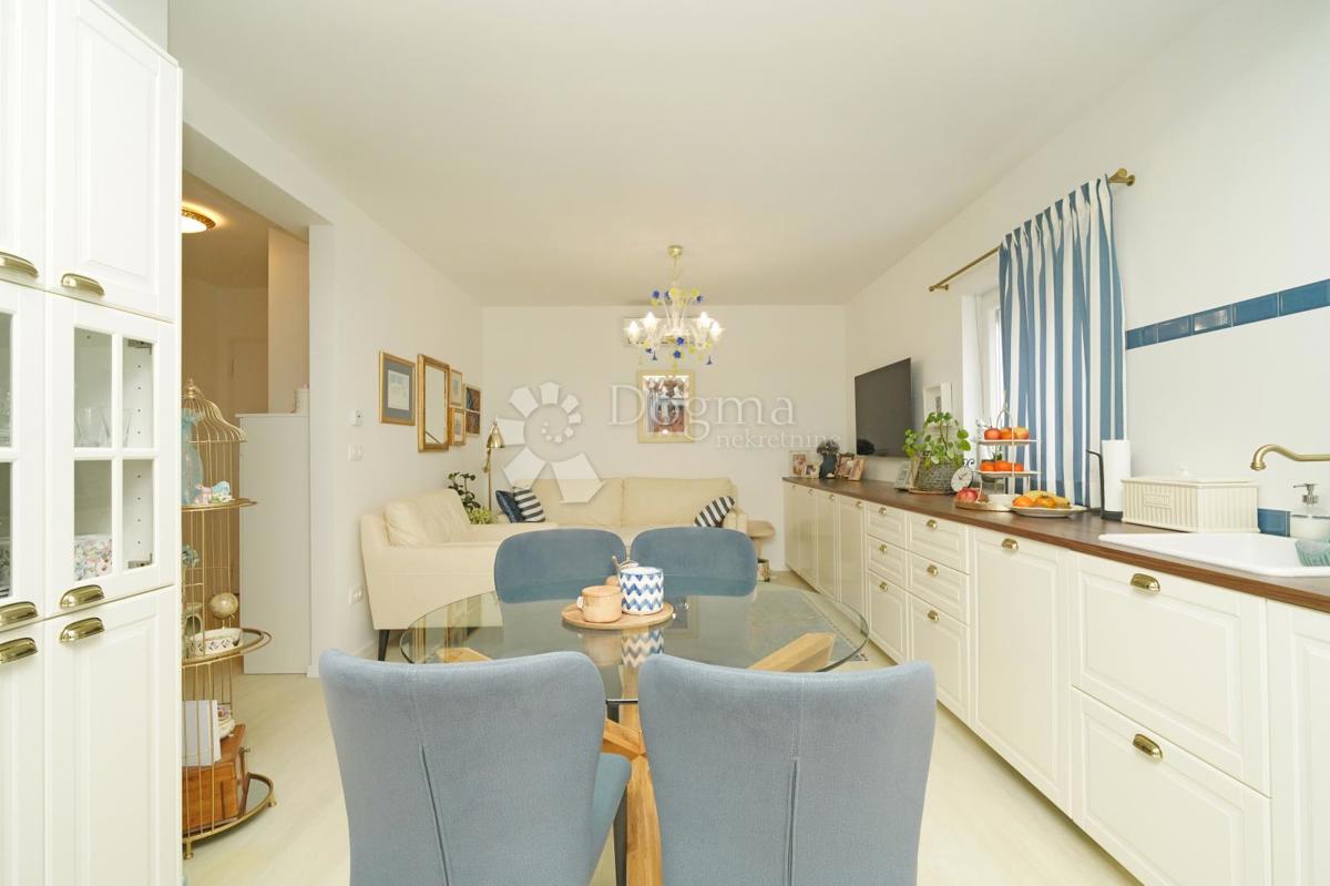 Appartamento MEDULIN, 311.250 €