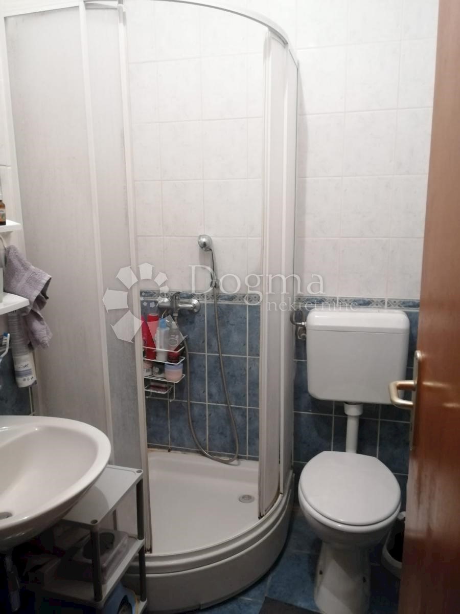 ROČ