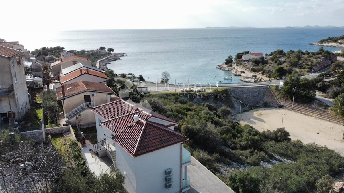 PRIMOŠTEN