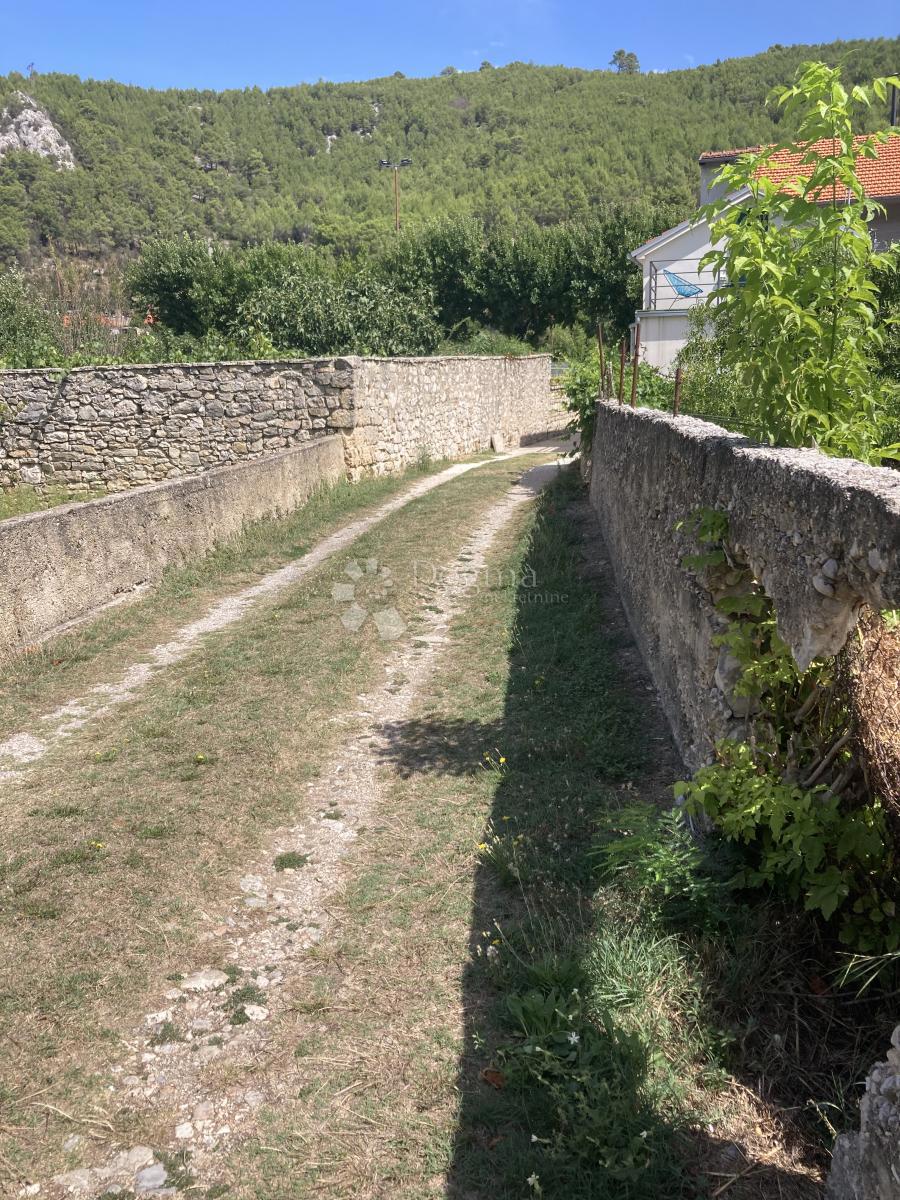 SKRADIN